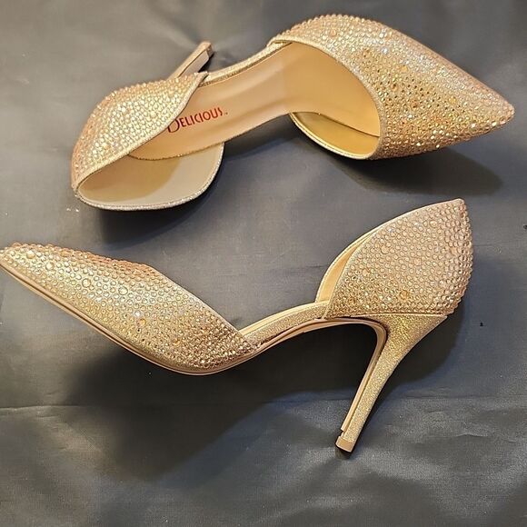 BRAND NEW RED DELICIOUS SATIN D'ORSAY GLAMOROUS STUDDED EMBELLISHMENTS PUMP - Picture 7 of 16